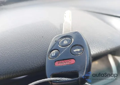 2011 Honda Accord 2.4 Lx z USA, uszkodzony, nr VIN 1HGCP2F31BA139719